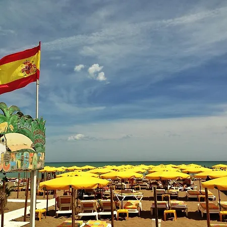 Carmen Teresa Торремолинос